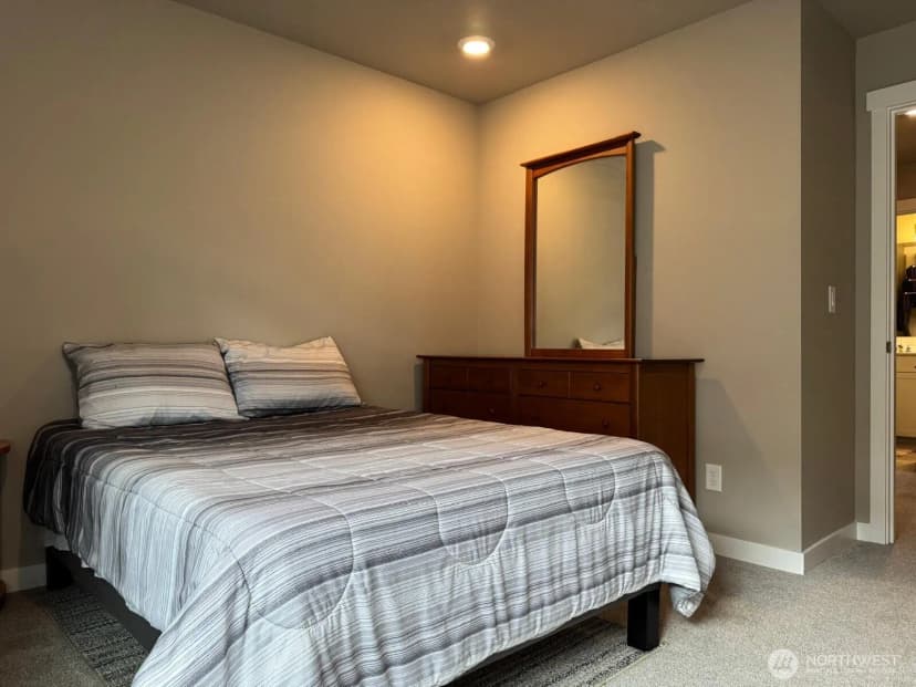 Property photo for 927 Vine Maple Street Se, Lacey photo 13