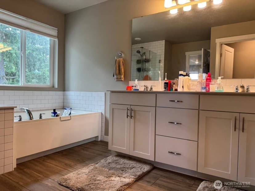 Property photo for 927 Vine Maple Street Se, Lacey photo 24