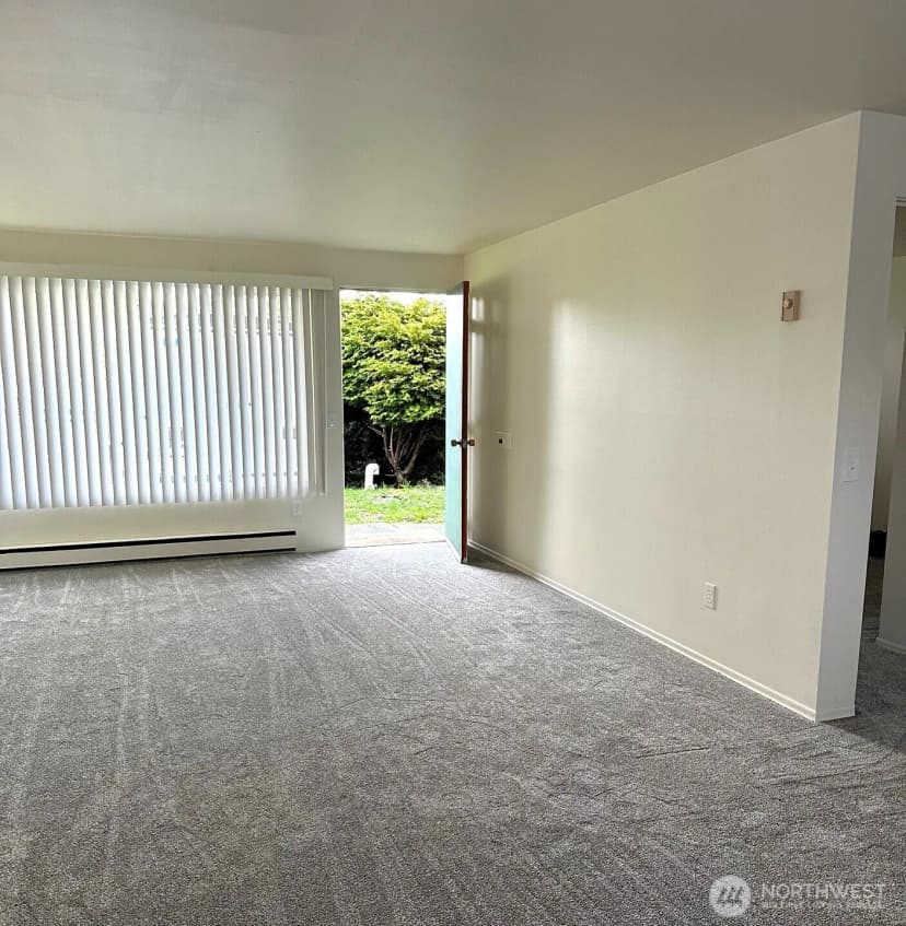 Property photo for 31624 W Rutherford Street, Carnation photo 11