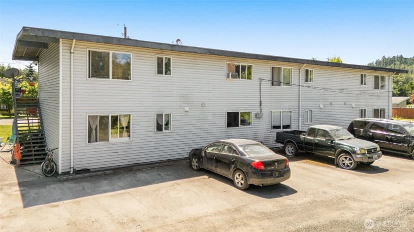 Property photo for 31624 W Rutherford Street, Carnation photo 8