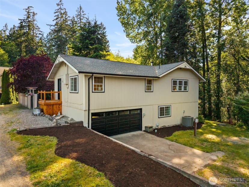 Property photo for 395 Nw Blomster Way, Poulsbo photo 3