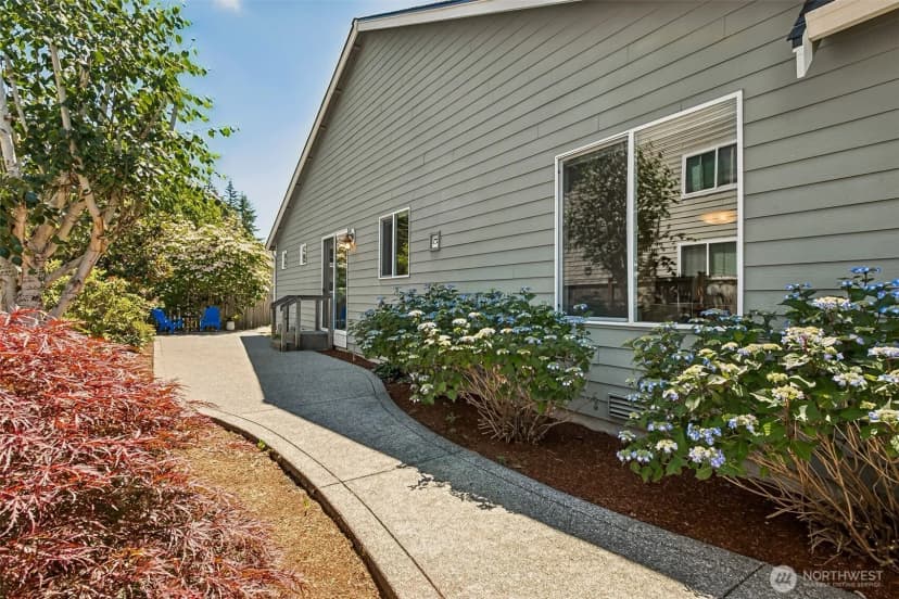 Property photo for 23323 Se 284th Street, Maple Valley photo 23