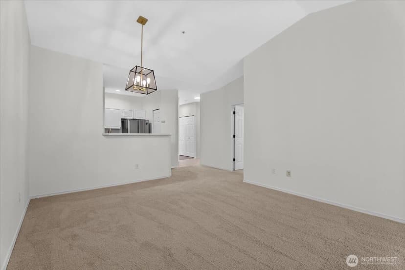 Property photo for 12712 Admiralty Way #g304, Everett photo 10