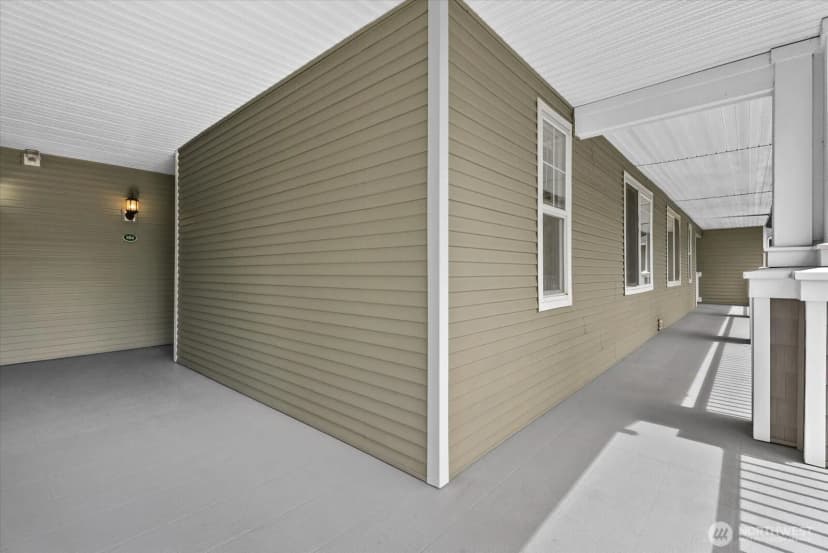 Property photo for 12712 Admiralty Way #g304, Everett photo 22