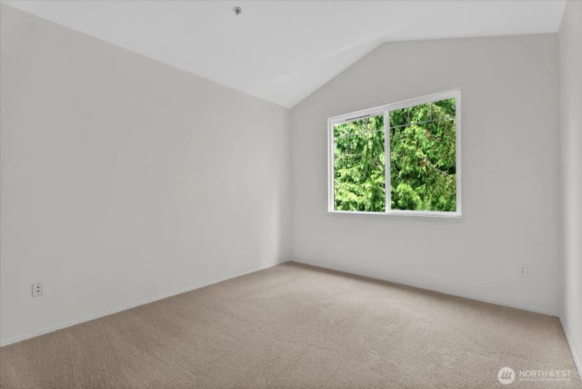 Property photo for 12712 Admiralty Way #g304, Everett photo 12
