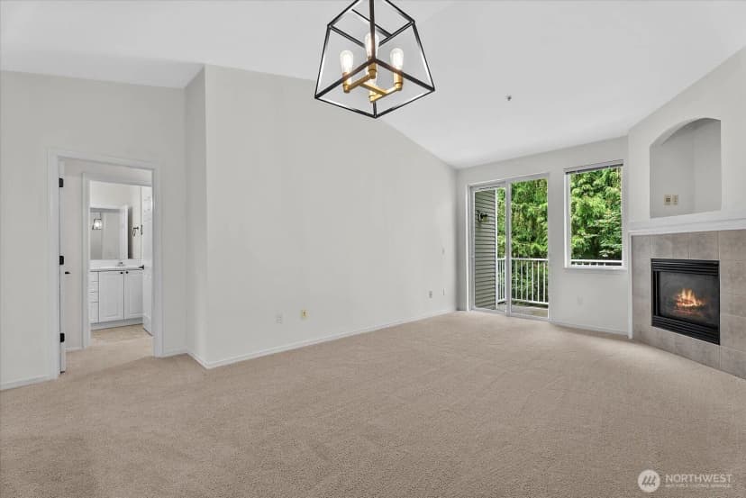 Property photo for 12712 Admiralty Way #g304, Everett photo 7