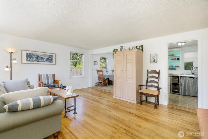 Property photo for 618 138th Street Sw, Burien photo 10