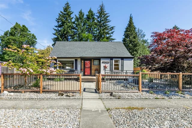 Property photo for 618 138th Street Sw, Burien