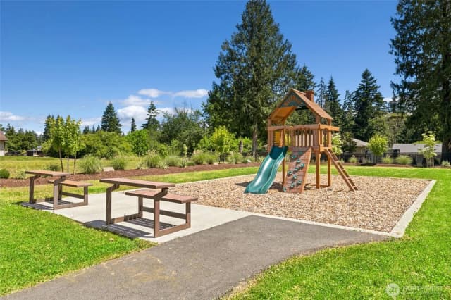 Property photo for 5 81st Street Sw, Everett photo 4