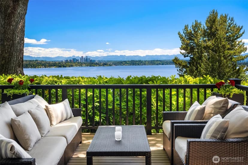 Property photo for 618 37th Avenue, Seattle