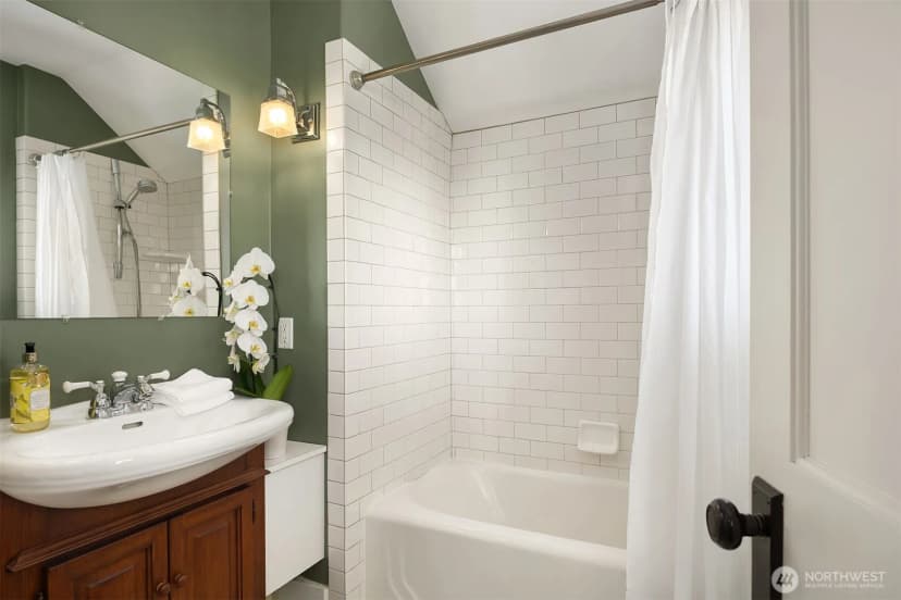 Property photo for 618 37th Avenue, Seattle photo 25