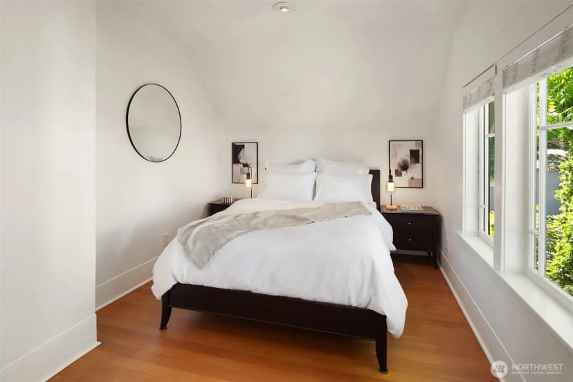 Property photo for 618 37th Avenue, Seattle photo 23