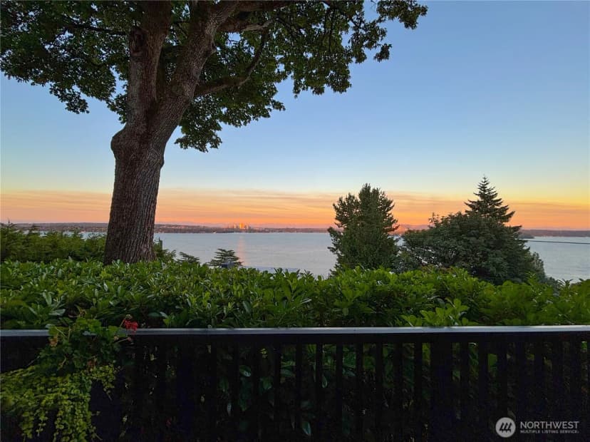 Property photo for 618 37th Avenue, Seattle photo 9