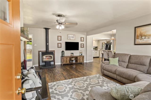 Property photo for 812 Madison Avenue, South Cle Elum photo 4