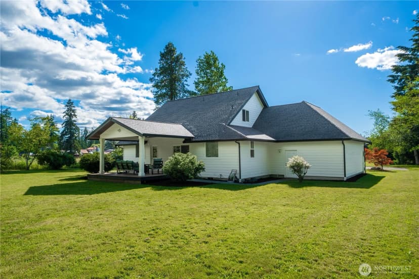 Property photo for 12217 Waller Road E, Tacoma photo 29