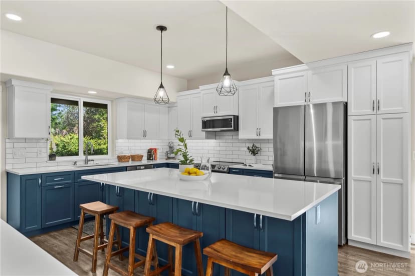Property photo for 12217 Waller Road E, Tacoma photo 9
