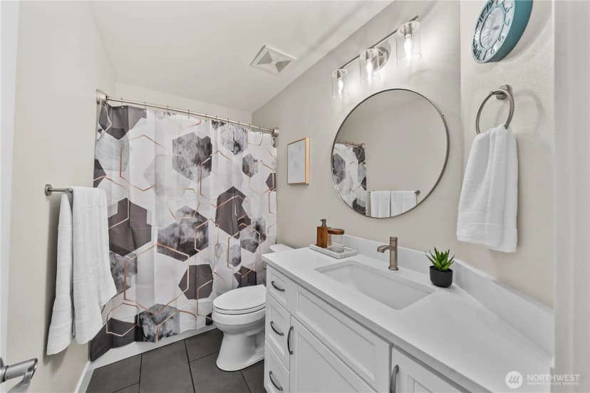 Property photo for 12217 Waller Road E, Tacoma photo 23