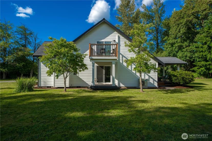 Property photo for 12217 Waller Road E, Tacoma photo 35