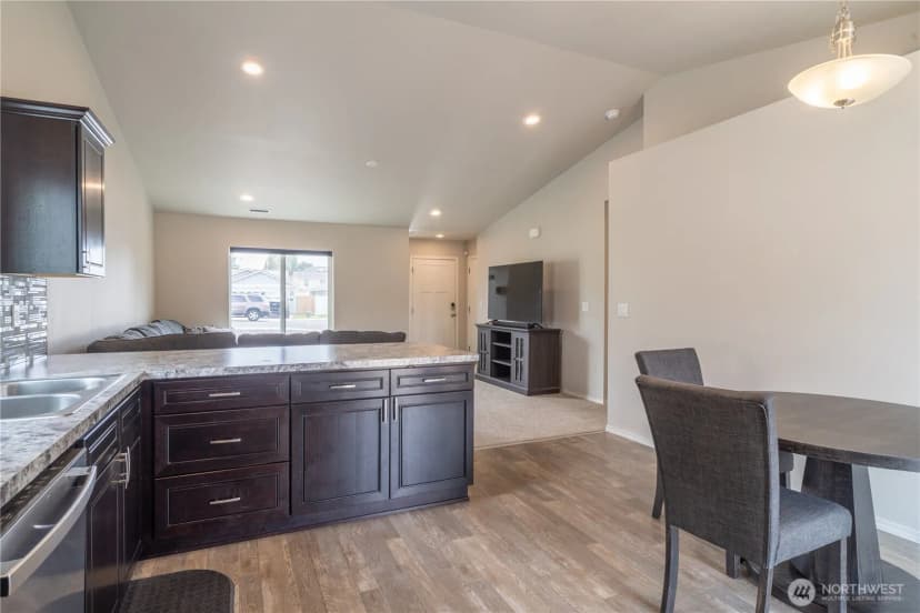 Property photo for 322 W 6th Street, Warden photo 13