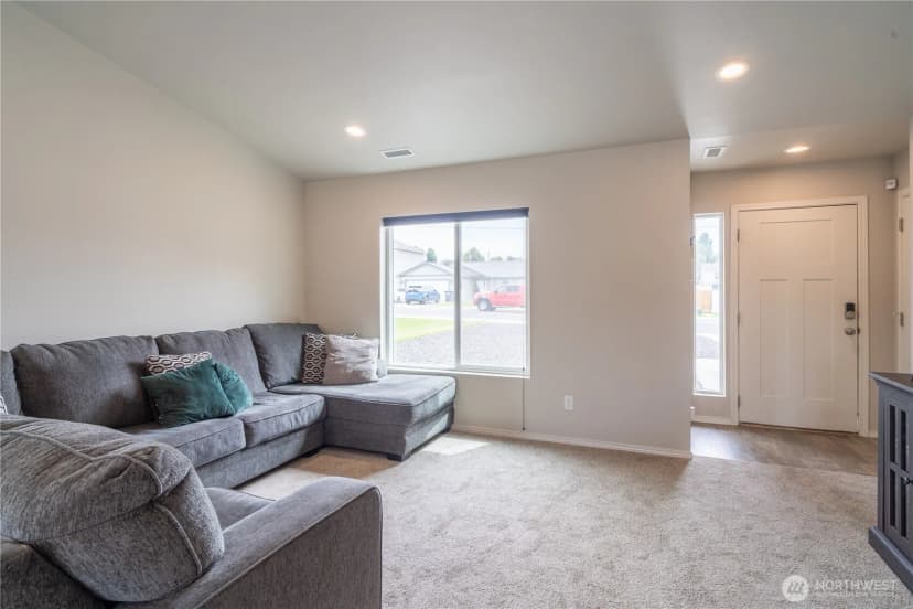 Property photo for 322 W 6th Street, Warden photo 8