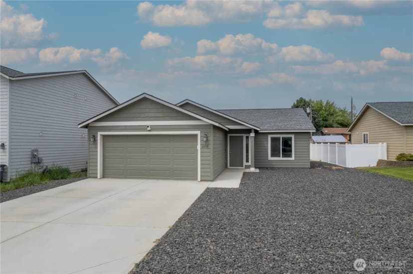 Property photo for 322 W 6th Street, Warden