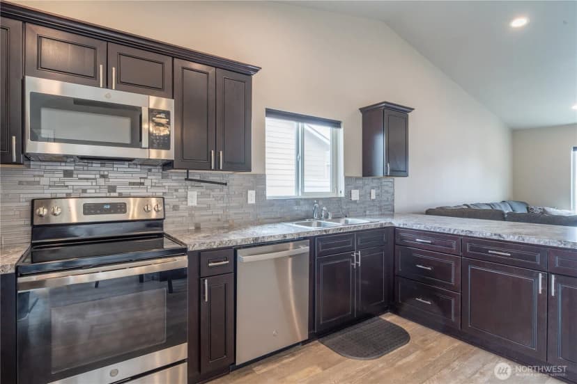 Property photo for 322 W 6th Street, Warden photo 11