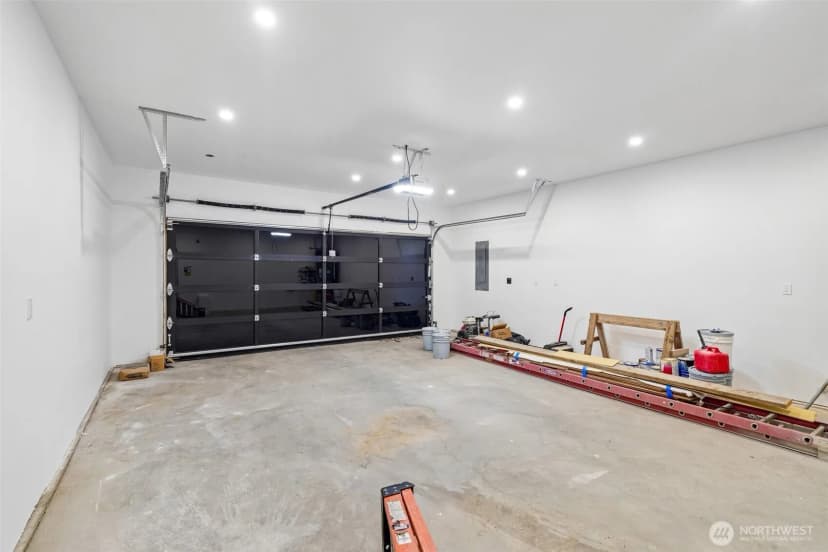 Property photo for 20818 S 9th Avenue, Des Moines photo 35