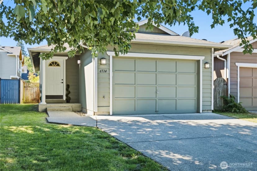 Property photo for 6514 79th Place Ne, Marysville photo 18