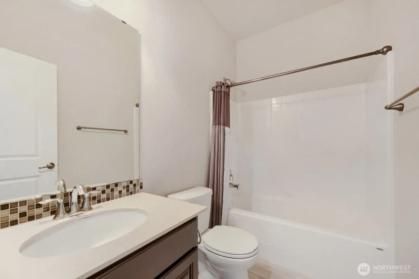 Property photo for 18623 39th Drive Se, Bothell photo 5
