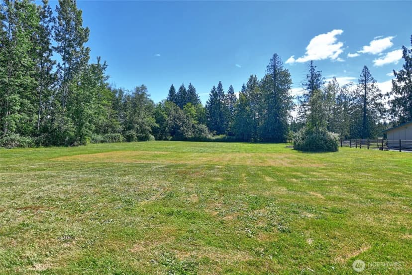 Property photo for 8815 131st Avenue Ne, Lake Stevens photo 6