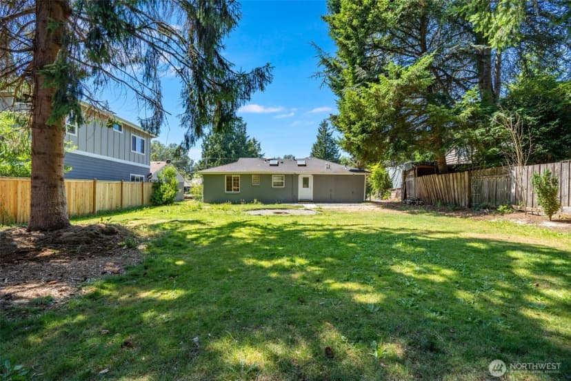 Property photo for 15520 32nd Avenue Ne, Shoreline photo 25