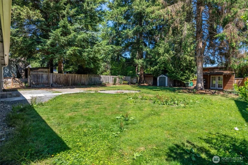 Property photo for 15520 32nd Avenue Ne, Shoreline photo 28