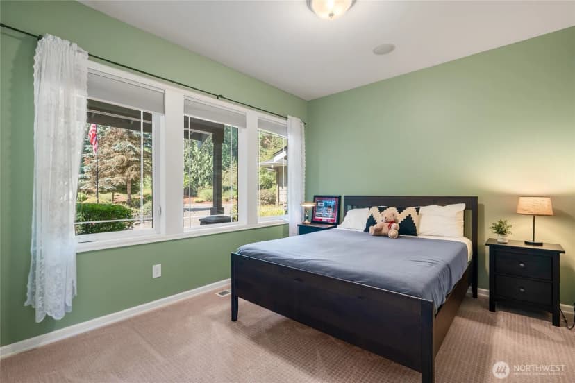 Property photo for 18330 Se 195th Place, Renton photo 25
