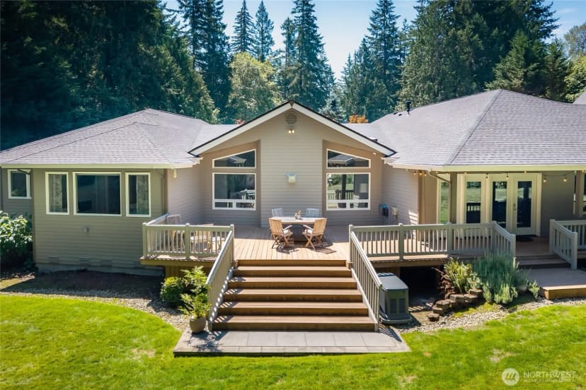 Property photo for 18330 Se 195th Place, Renton photo 33