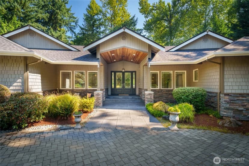 Property photo for 18330 Se 195th Place, Renton
