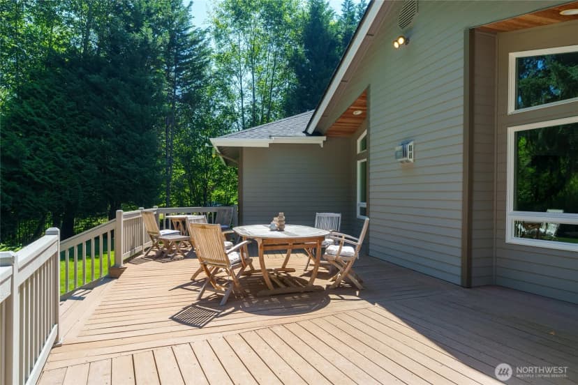 Property photo for 18330 Se 195th Place, Renton photo 32
