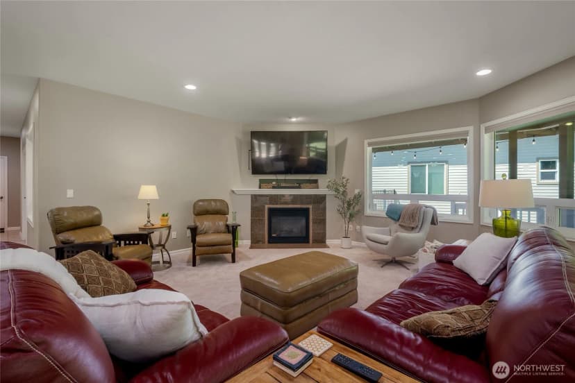 Property photo for 18330 Se 195th Place, Renton photo 17
