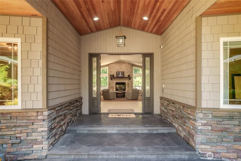 Property photo for 18330 Se 195th Place, Renton photo 5