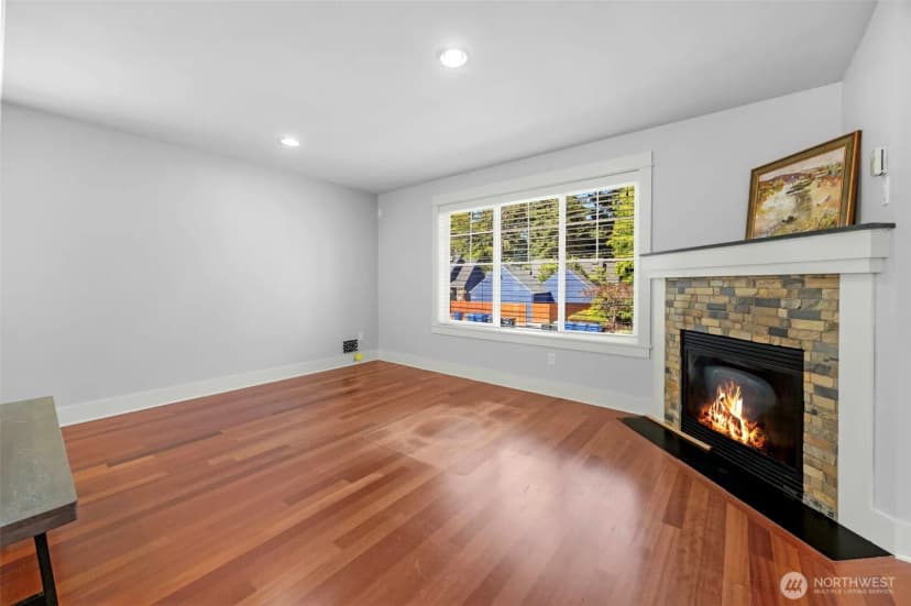 Property photo for 9130 45th Avenue Sw ##b, Seattle photo 16