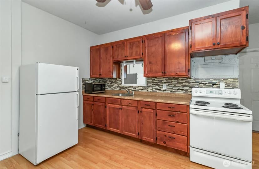Property photo for 6609 Elliot Way, Everett photo 33