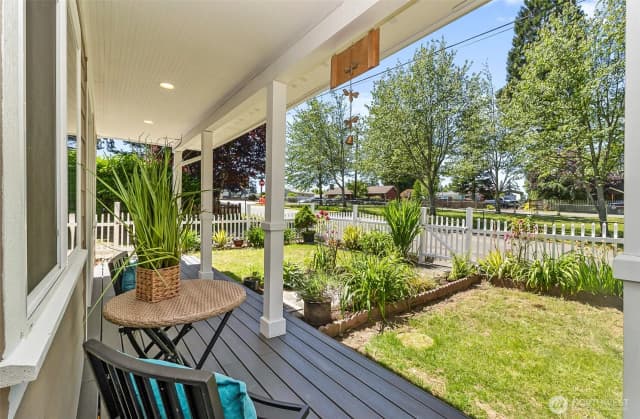 Property photo for 6609 Elliot Way, Everett photo 2