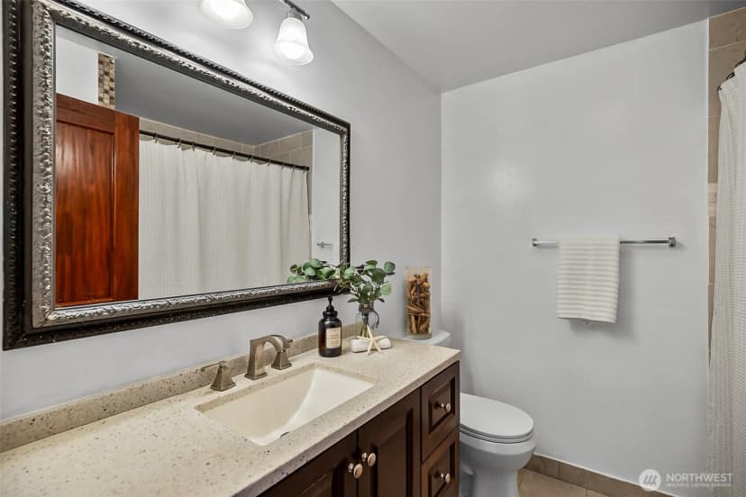 Property photo for 6609 Elliot Way, Everett photo 22