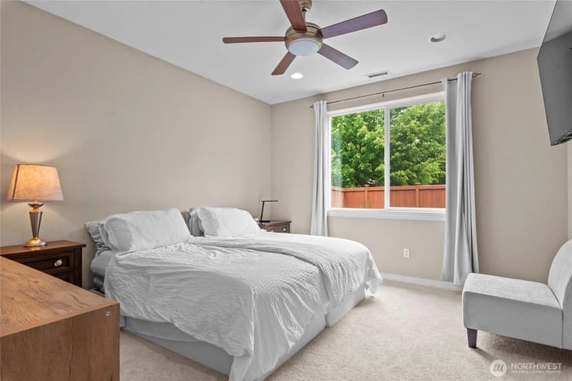 Property photo for 4900 Cypress Drive Ne, Lacey photo 14
