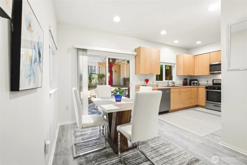 Property photo for 4740 Lake Place South #a, Renton photo 15