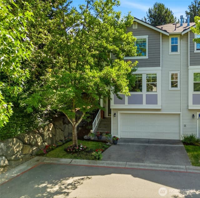 Property photo for 4740 Lake Place South #a, Renton photo 3