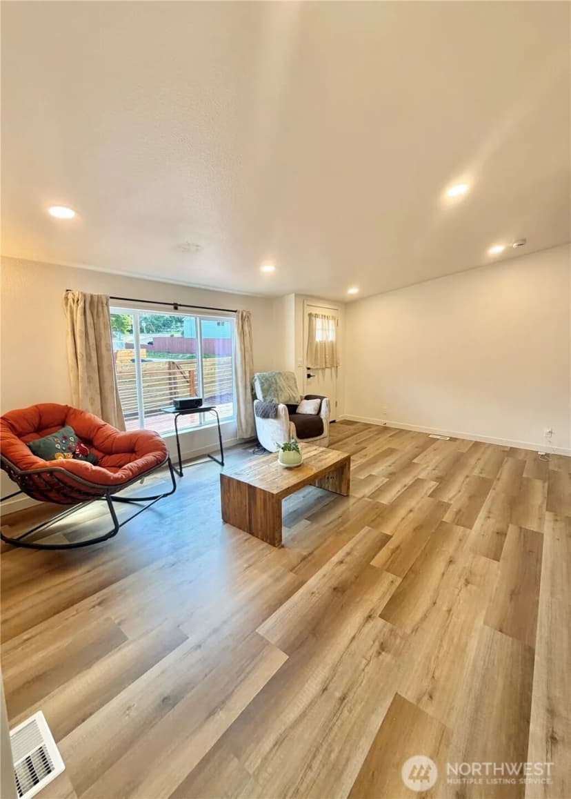Property photo for 1314 Whitney Avenue, Bremerton photo 4