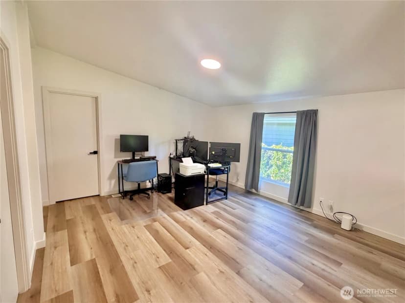 Property photo for 1314 Whitney Avenue, Bremerton photo 12