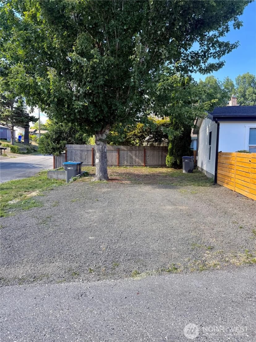 Property photo for 1314 Whitney Avenue, Bremerton photo 28