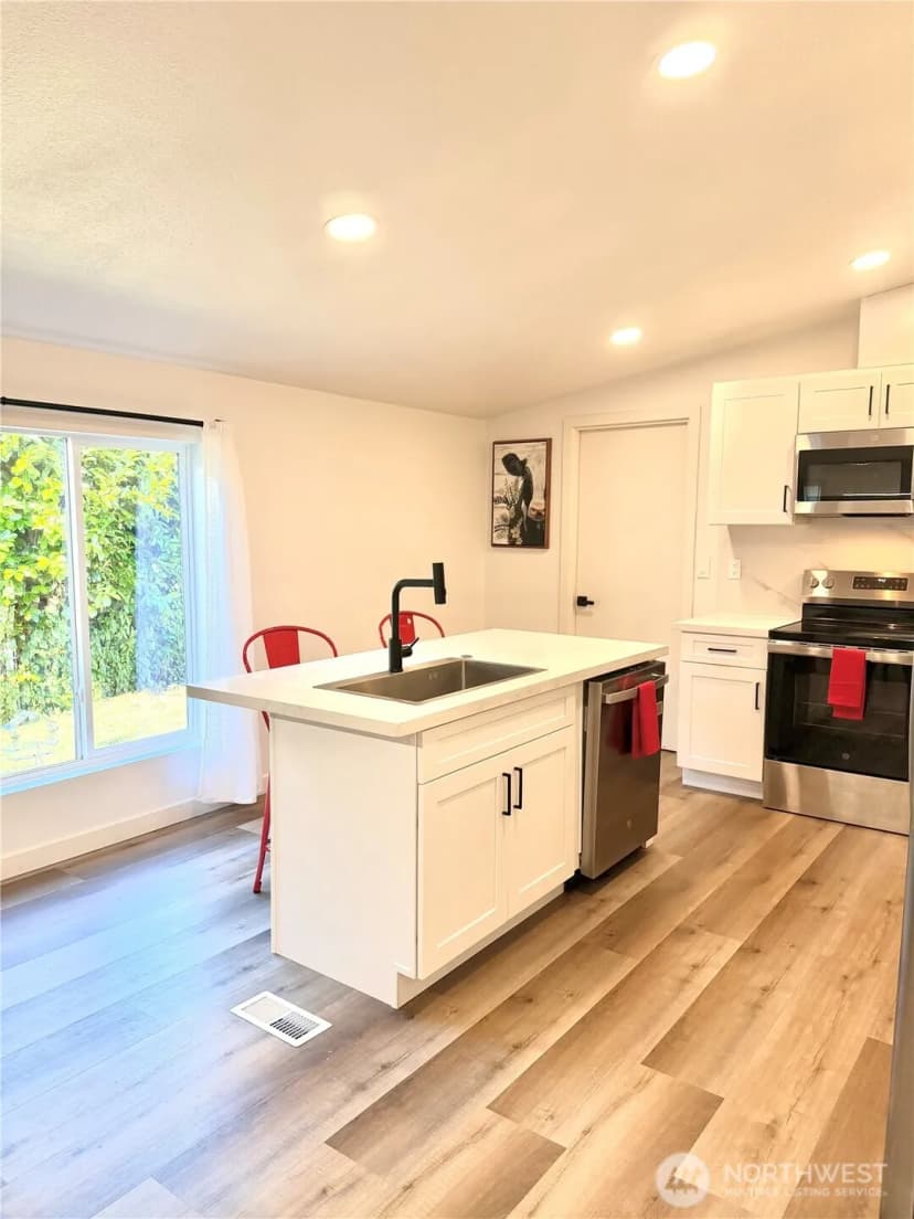 Property photo for 1314 Whitney Avenue, Bremerton photo 7