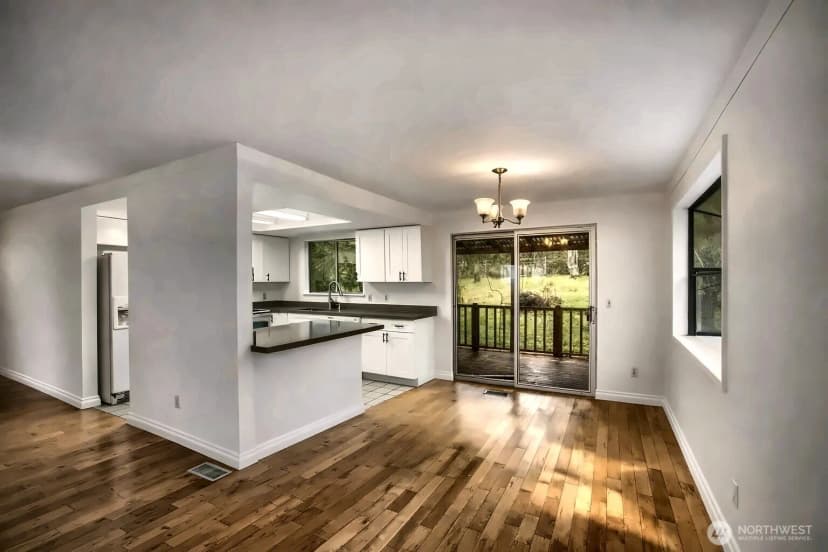 Property photo for 4848 S 170th Street, Sea Tac photo 9